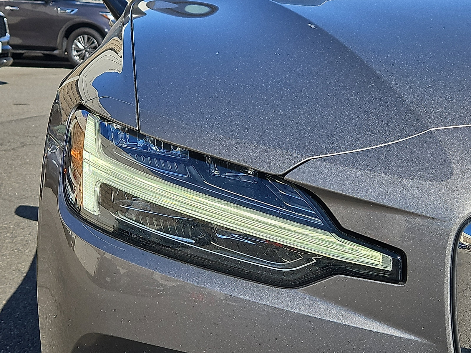 Used 2020 Volvo S60 T6 Momentum w/ Protection Package image 9