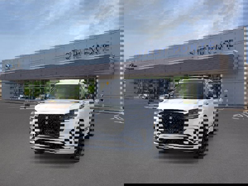 New 2026 Lincoln Aviator Reserve image 2