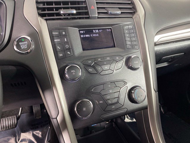 Used 2020 Ford Fusion S FWD image 29