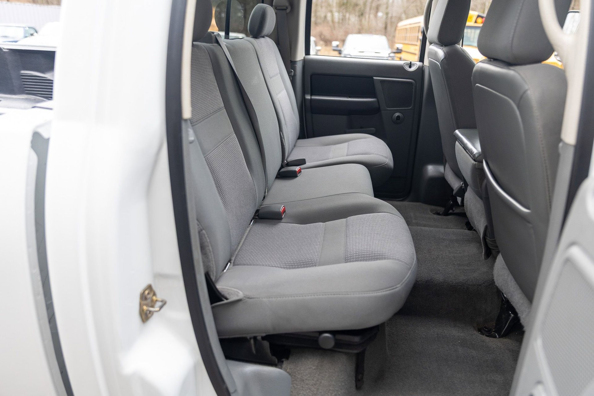 Used 2007 Dodge Ram 3500 Truck SLT image 35