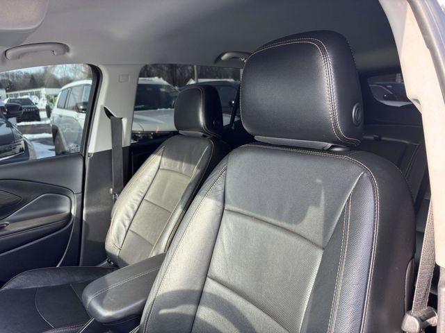 Used 2020 GMC Terrain SLT image 6