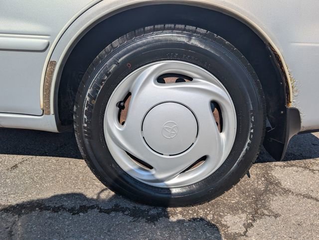 Used 2000 Toyota Corolla image 22