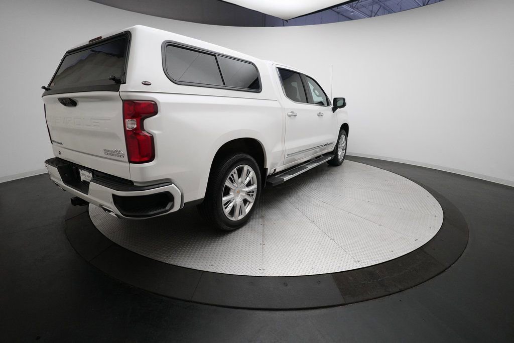 Certified 2023 Chevrolet Silverado 1500 High Country w/ Technology Package image 34