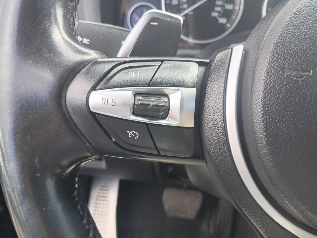 Used 2018 BMW X4 xDrive28i AWD/4WD image 33