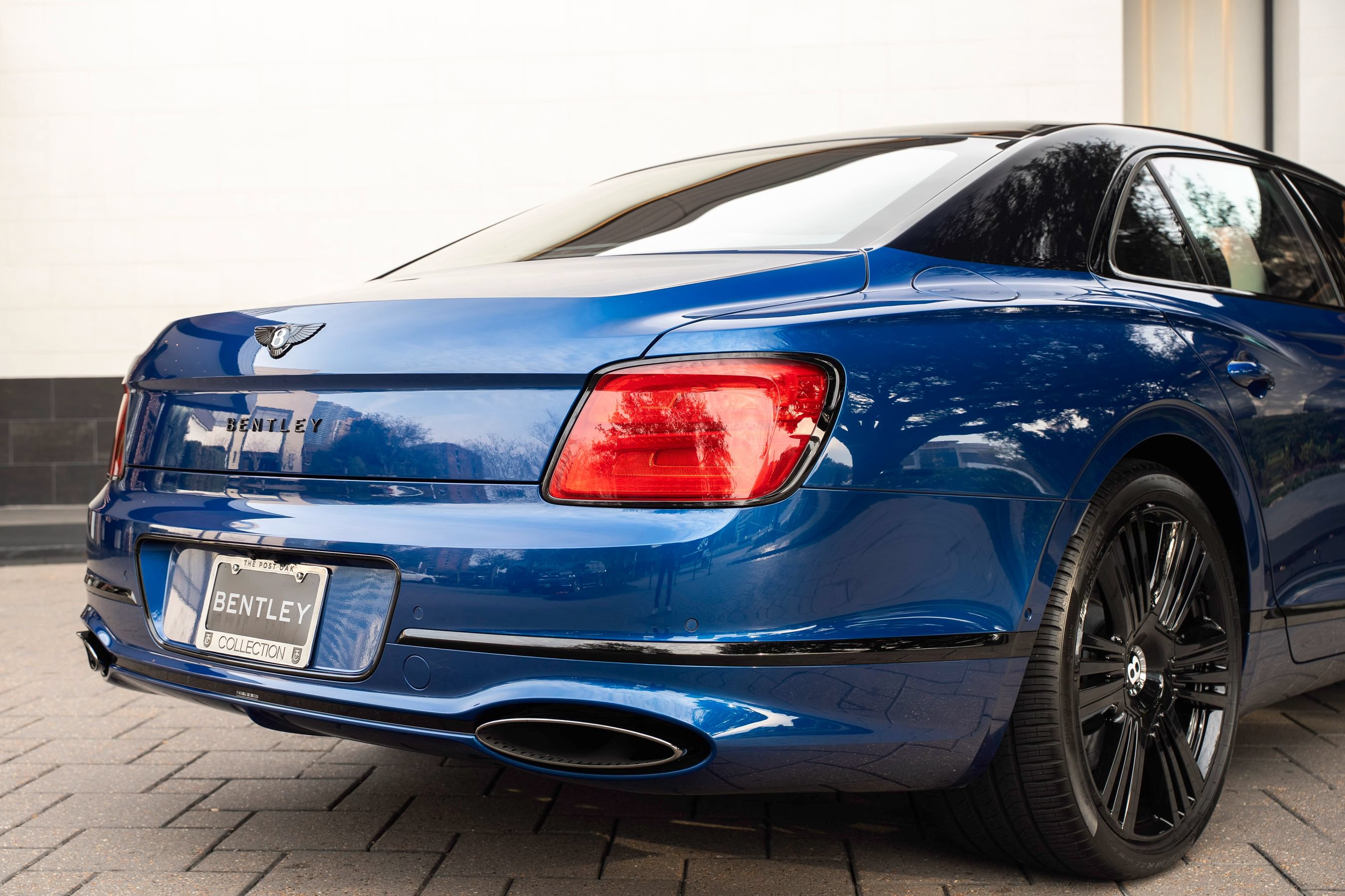 Certified 2026 Bentley Flying Spur Plug-In Hybrid AWD/4WD image 50