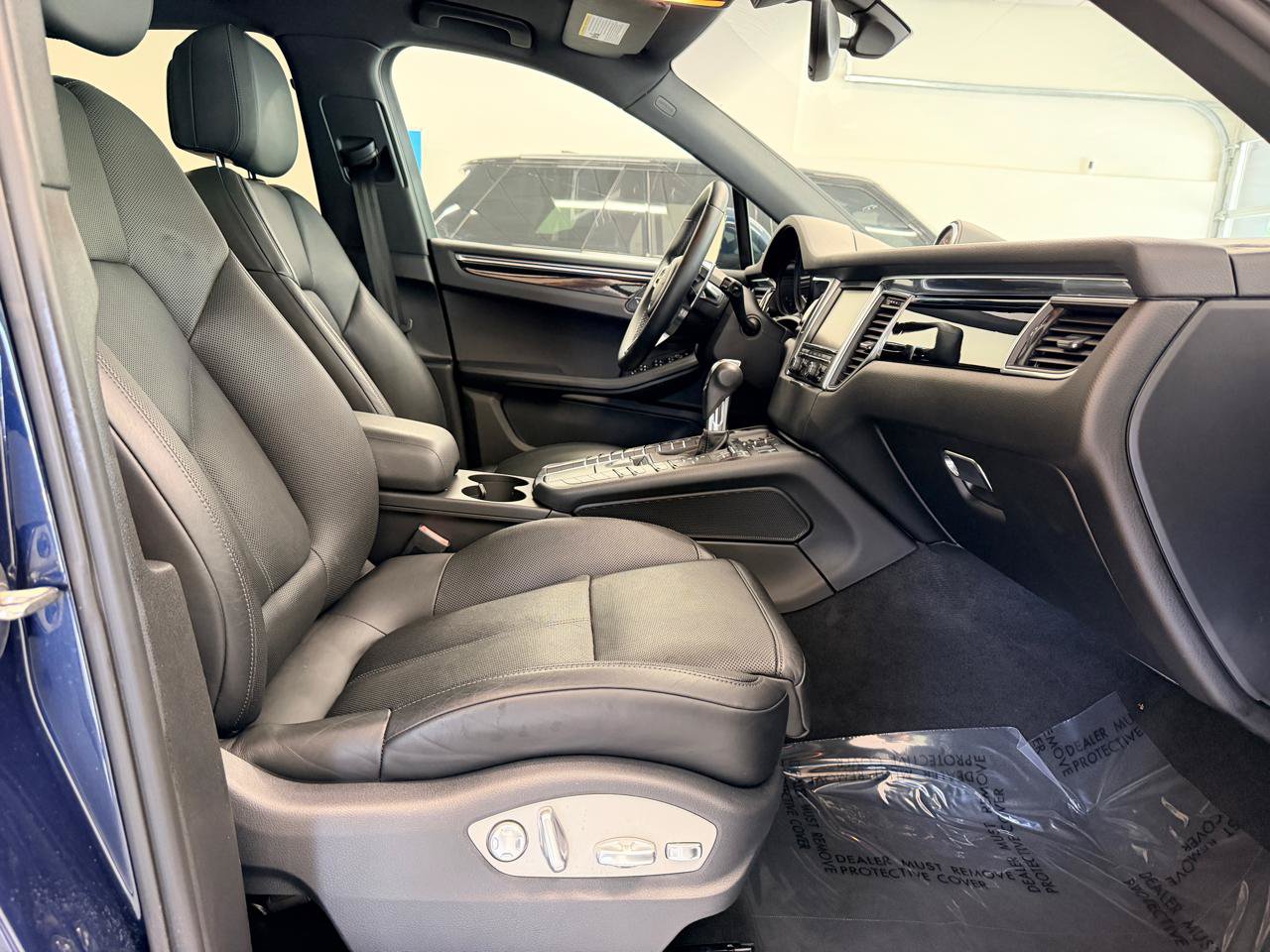 Used 2015 Porsche Macan S AWD/4WD image 27