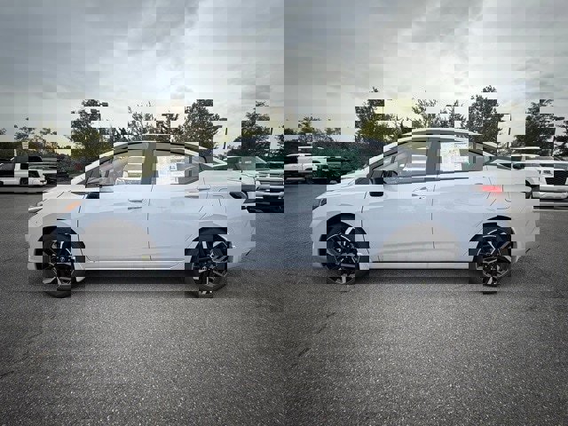 New 2025 Nissan Versa SR w/ Trunk Package image 8