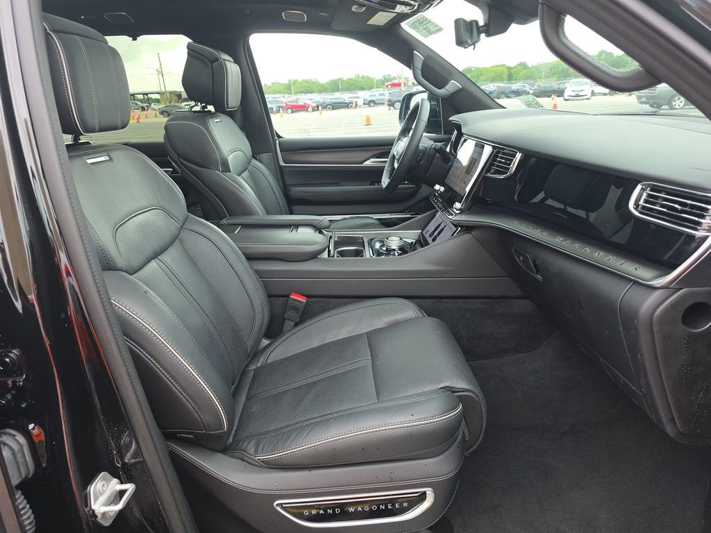 Used 2024 Jeep Grand Wagoneer Series II w/ Quick Order Packagew 28T image 12