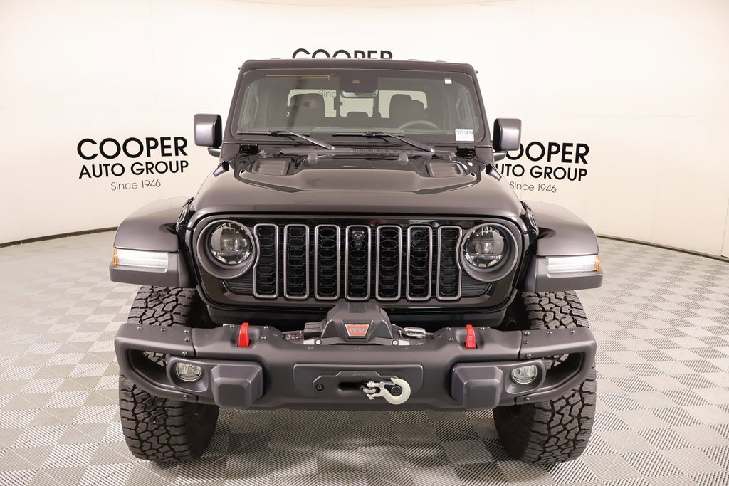 Used 2024 Jeep Gladiator Rubicon image 10
