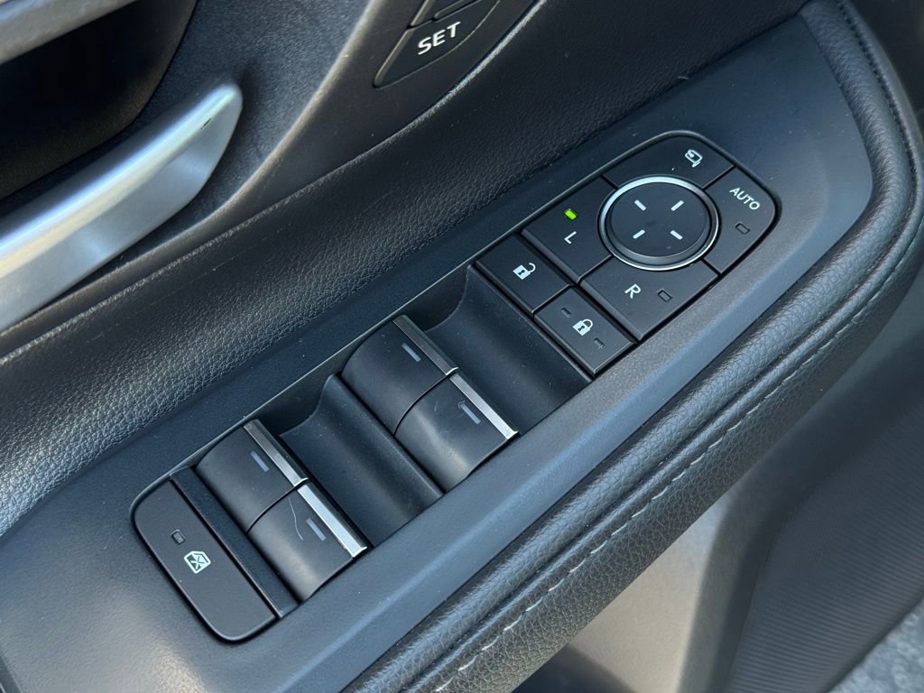 Used 2024 Toyota Grand Highlander Platinum image 15