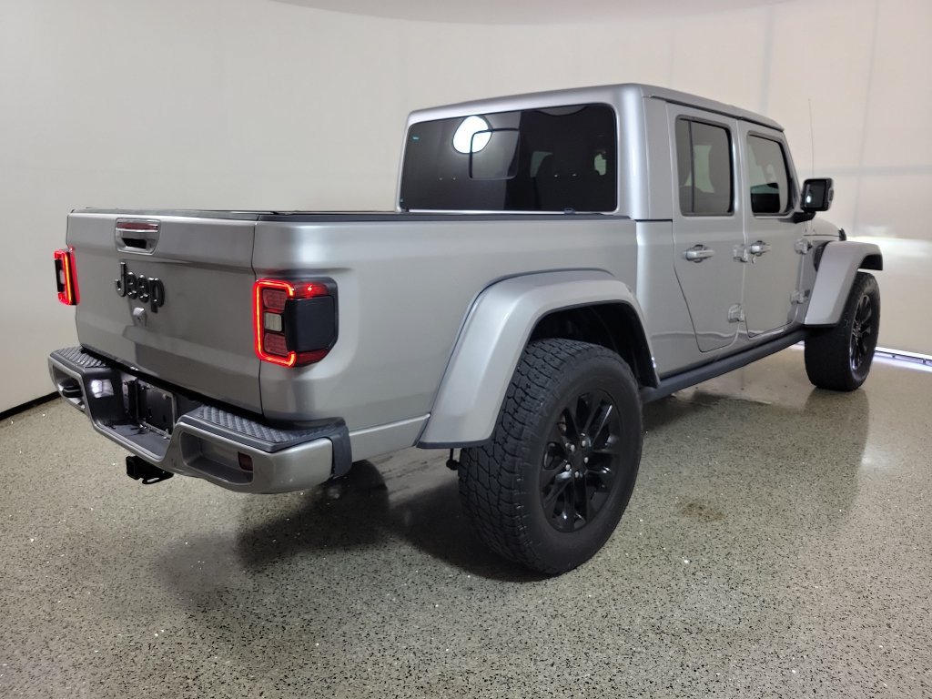Used 2021 Jeep Gladiator Overland AWD/4WD image 4