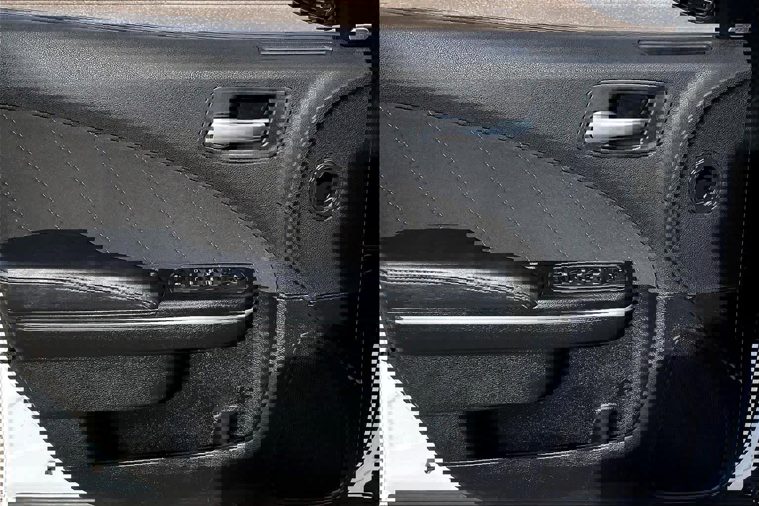 Used 2023 Dodge Charger SXT image 21