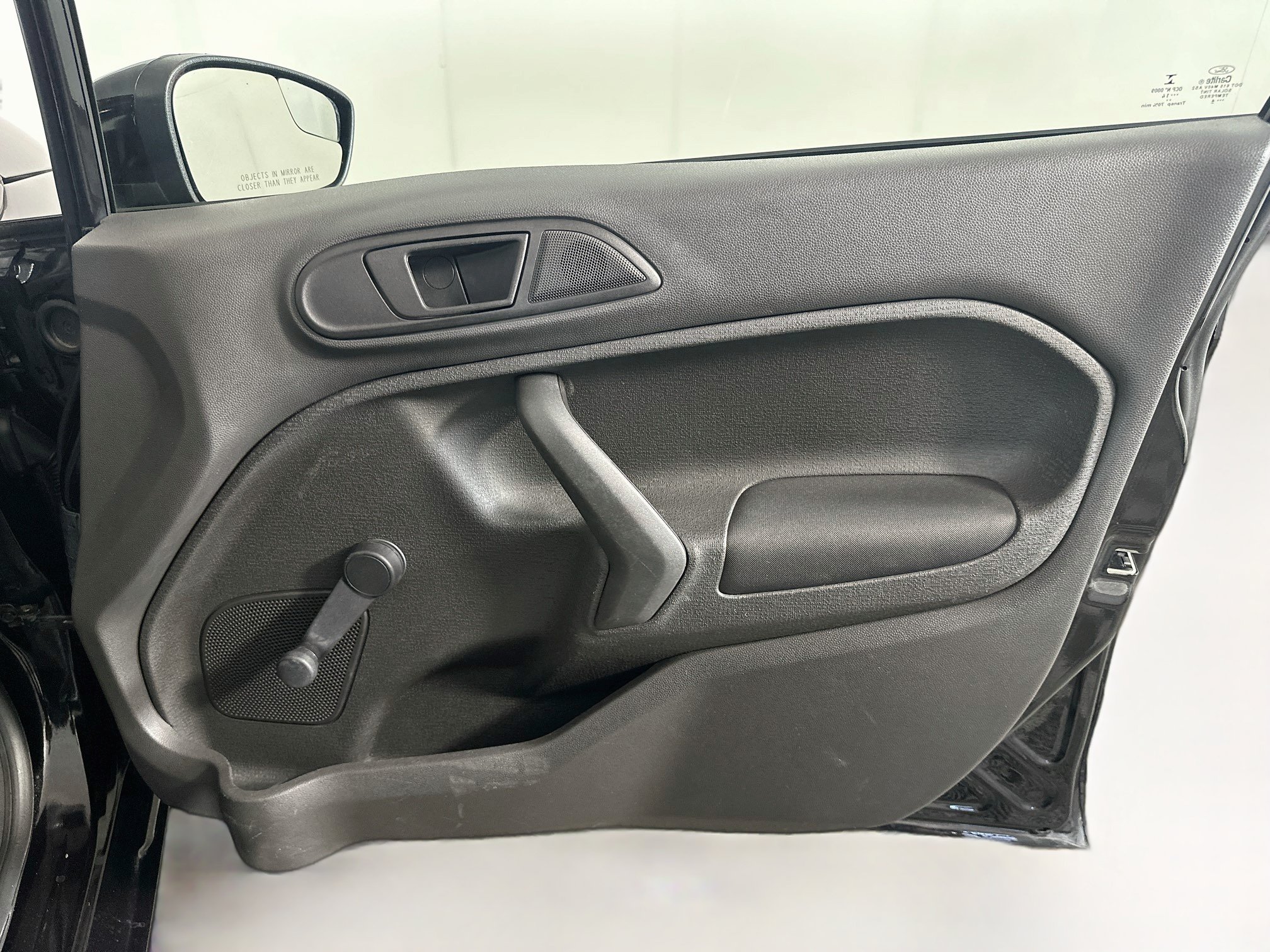 Used 2014 Ford Fiesta S FWD image 30