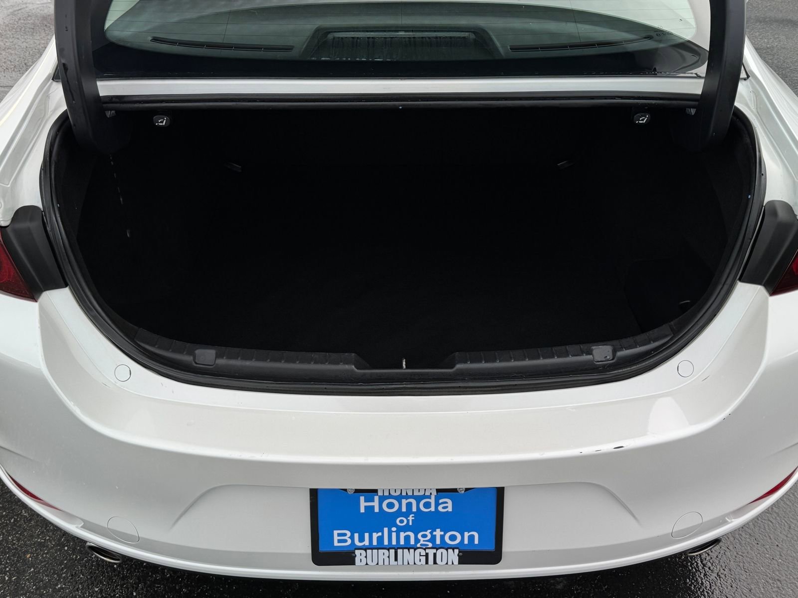 Used 2022 MAZDA MAZDA3 s image 22