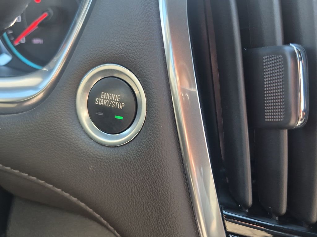Certified 2023 Chevrolet Traverse LT FWD image 20