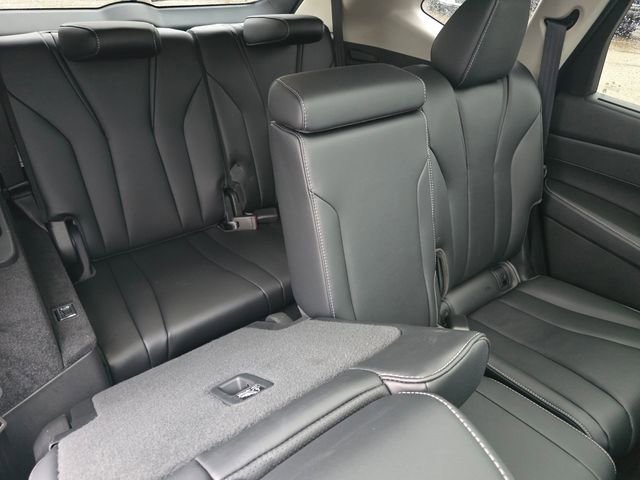 Used 2024 Acura MDX SH-AWD w/ Technology Package image 41
