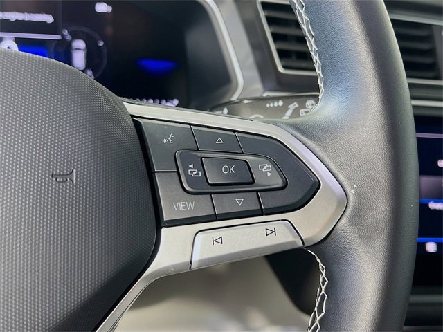 Used 2024 Volkswagen Tiguan SE image 17