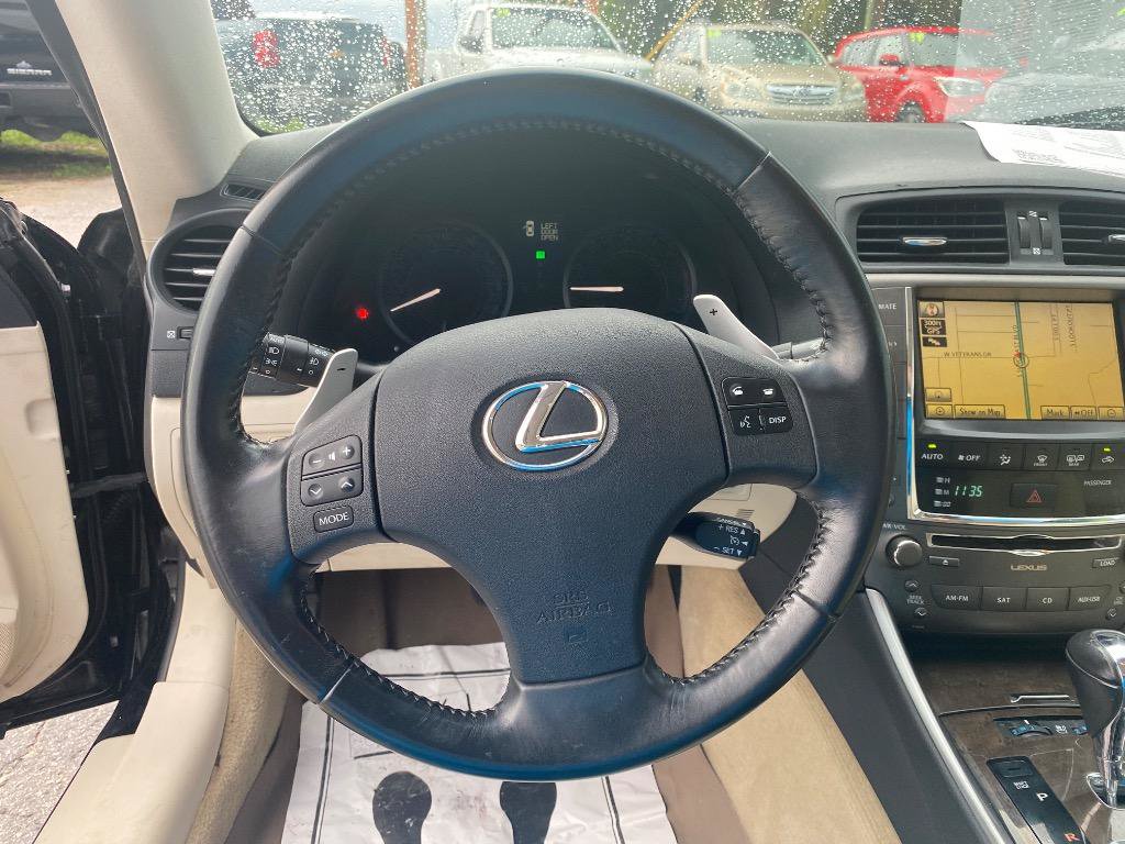 Used 2010 Lexus IS 250C RWD image 31