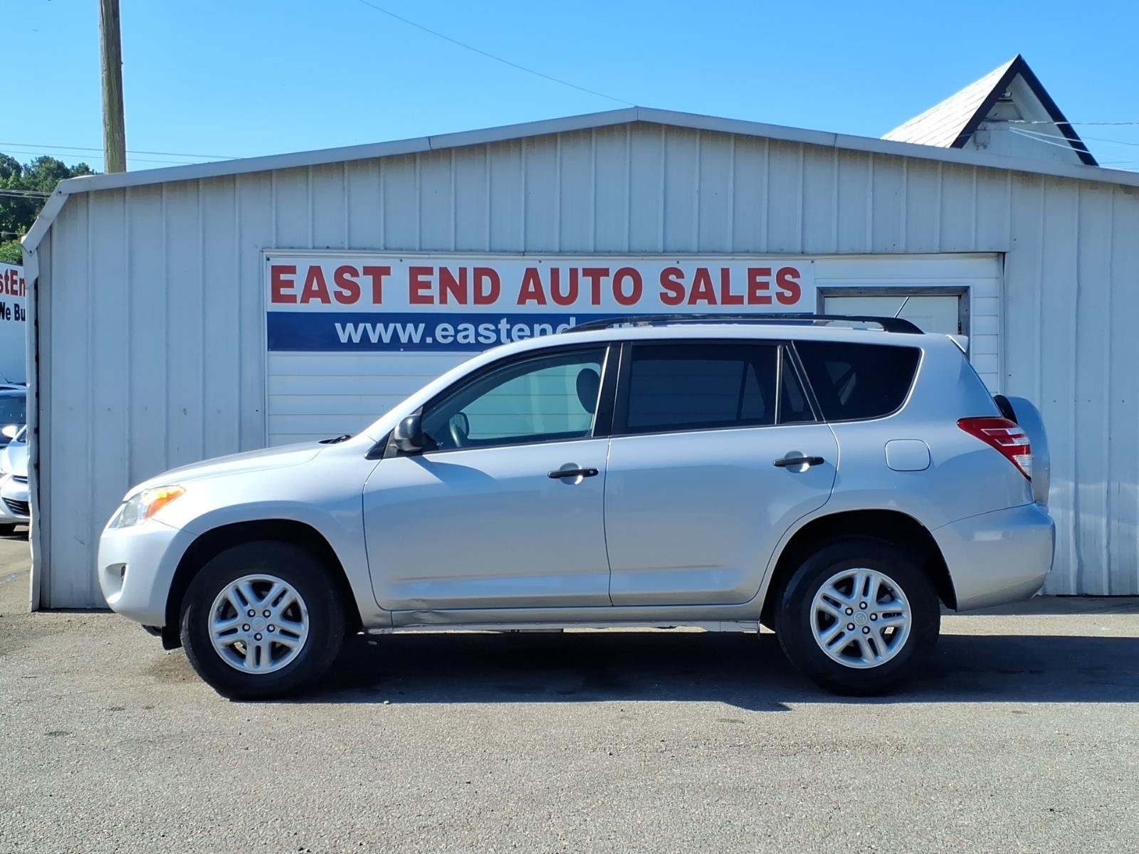 Used 2009 Toyota RAV4 2WD image 2