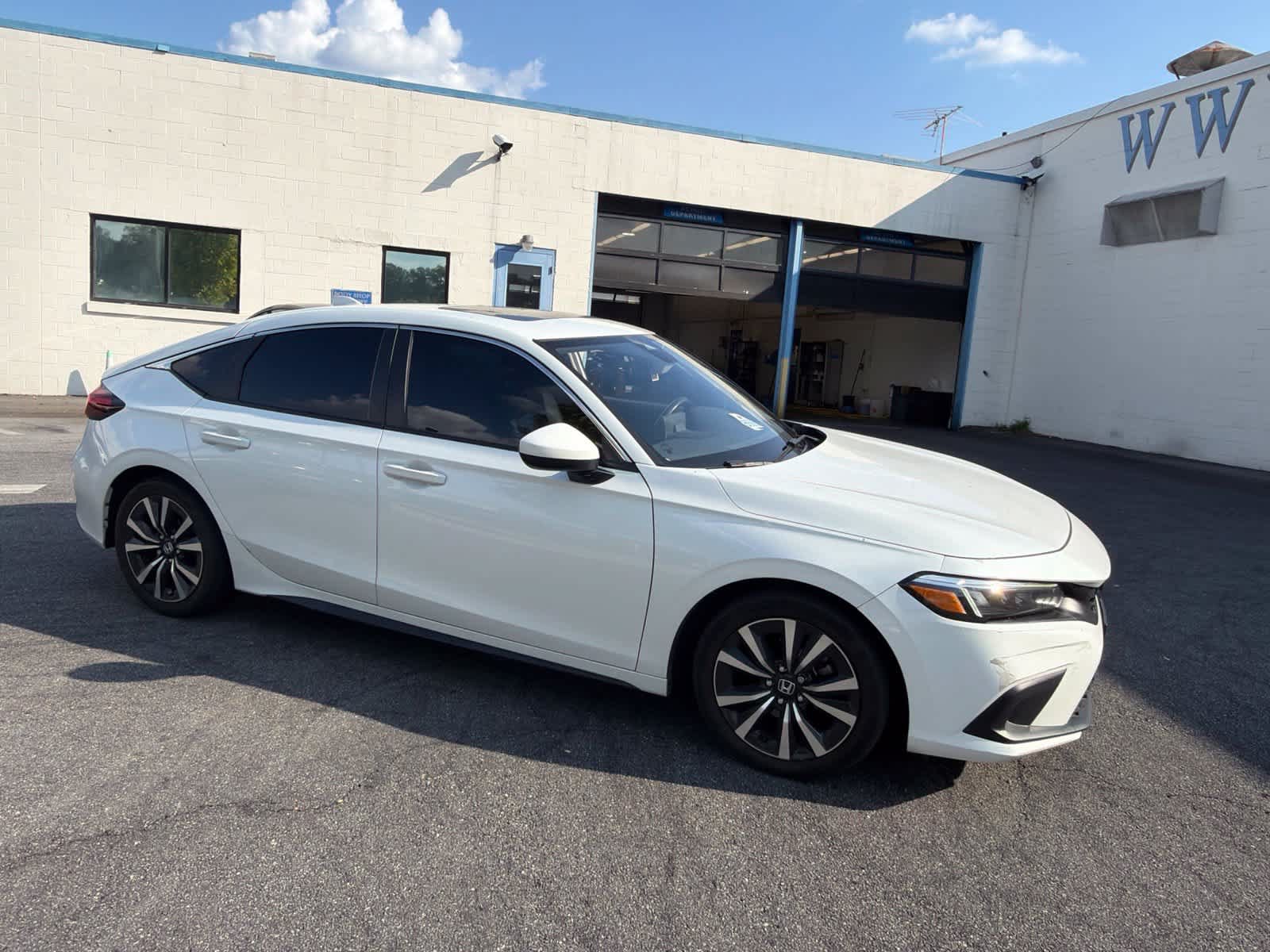 Used 2023 Honda Civic EX-L image 12