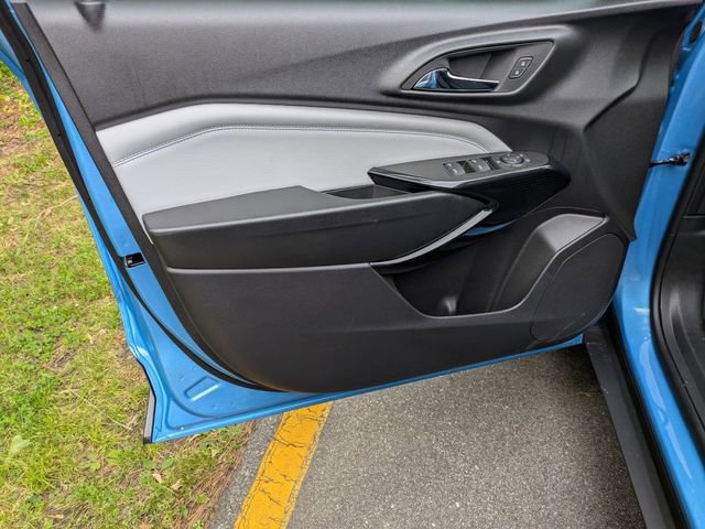 New 2026 Chevrolet Trax LT w/ Sunroof Package FWD image 8