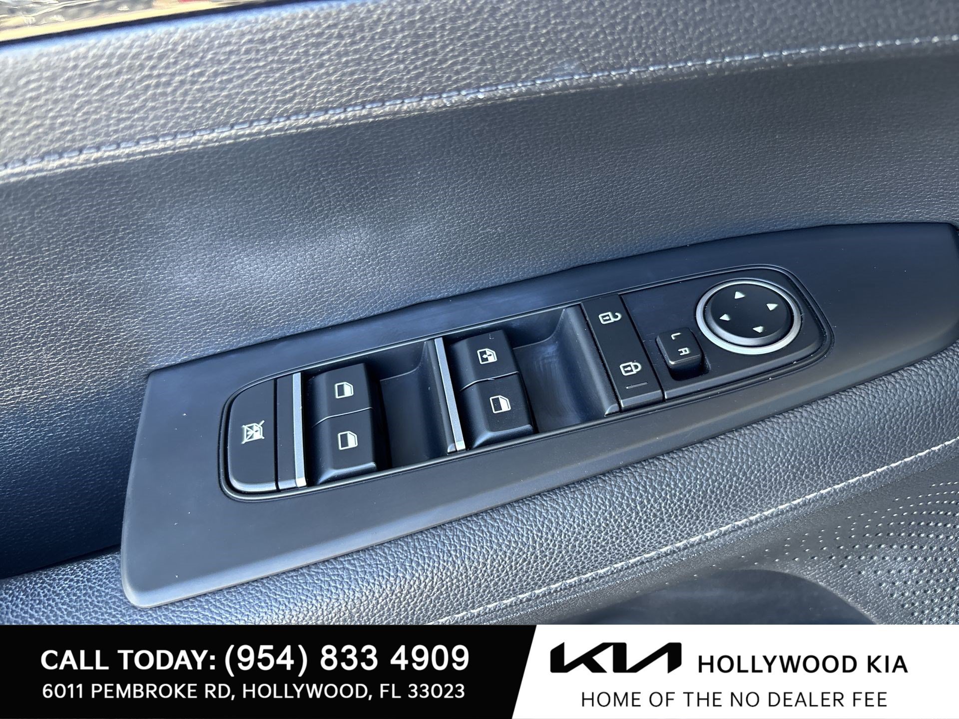Used 2023 Kia Forte GT-Line w/ GT-Line Premium Package FWD image 15