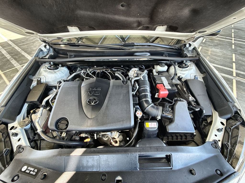 Used 2022 Toyota Camry XSE FWD image 22