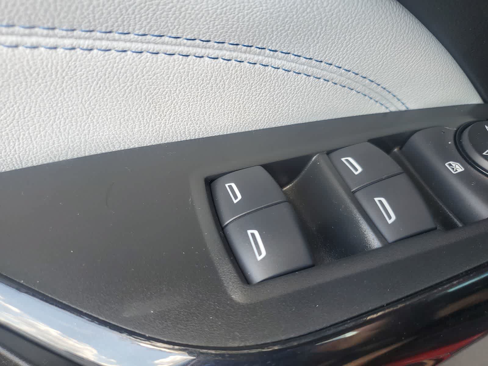 Used 2026 Chevrolet Trax LT FWD image 24