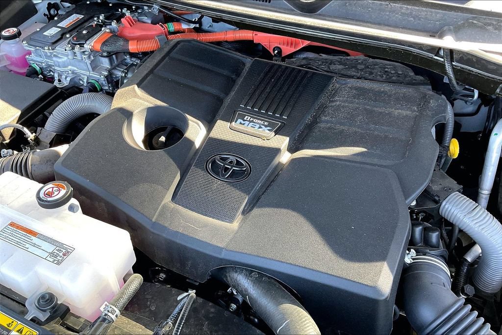 Used 2026 Toyota Tundra Capstone AWD/4WD image 35