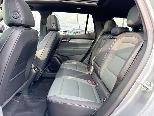 Used 2026 GMC Terrain AT4 w/ Technology Package II AWD/4WD image 23