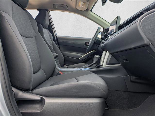 Used 2023 Toyota Corolla Cross LE FWD image 16