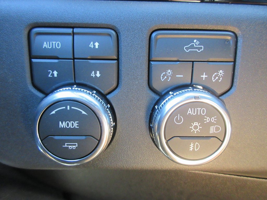 New 2026 GMC Sierra 2500 SLE image 15