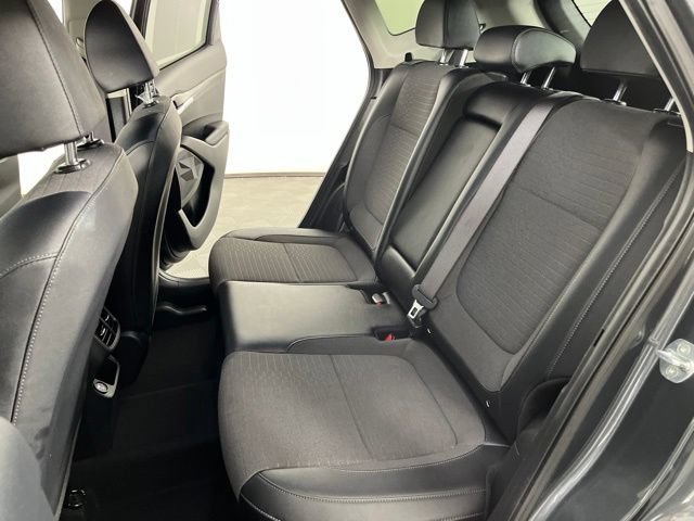 Used 2023 Kia Seltos S FWD image 40
