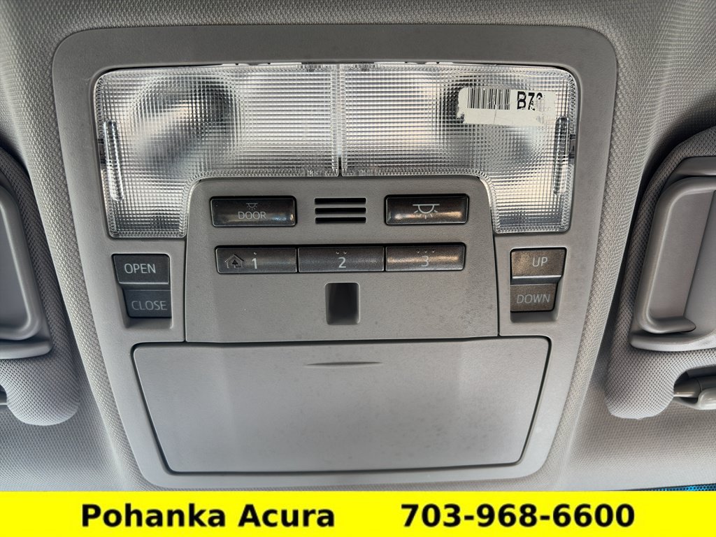 Used 2016 Toyota Camry XSE w/ Protection Package (Q2) FWD image 30