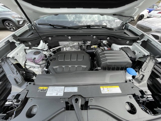 New 2025 Volkswagen Atlas Cross Sport SEL Premium R-Line image 31