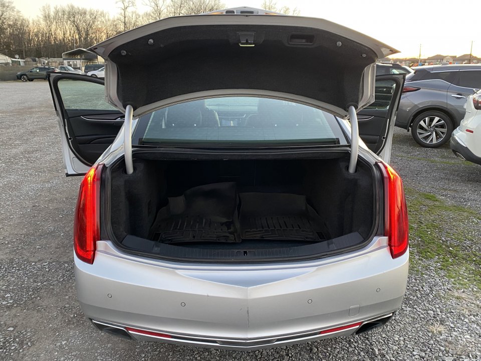 Used 2017 Cadillac XTS Luxury AWD/4WD image 19