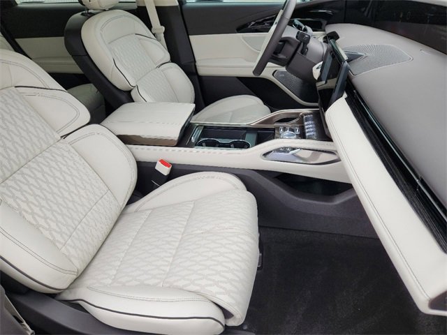 New 2024 Lincoln Nautilus Black Label image 13