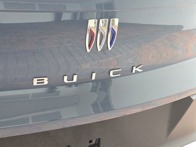 Used 2024 Buick Envista Preferred w/ Convenience I Package FWD image 9