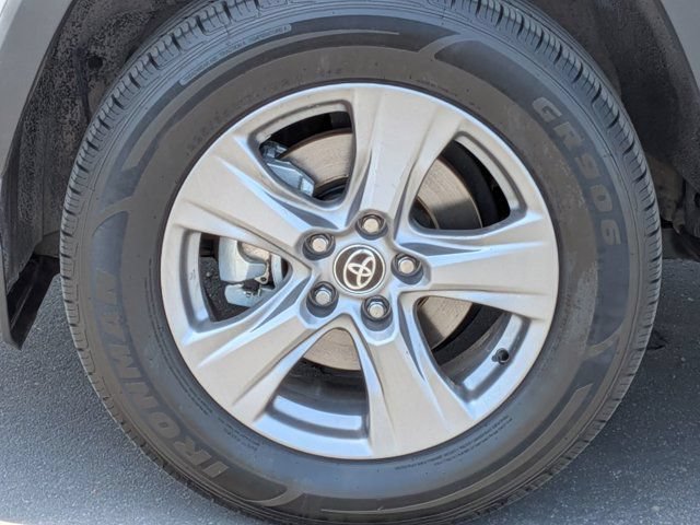 Used 2025 Toyota RAV4 XLE w/ Weather Package AWD/4WD image 13