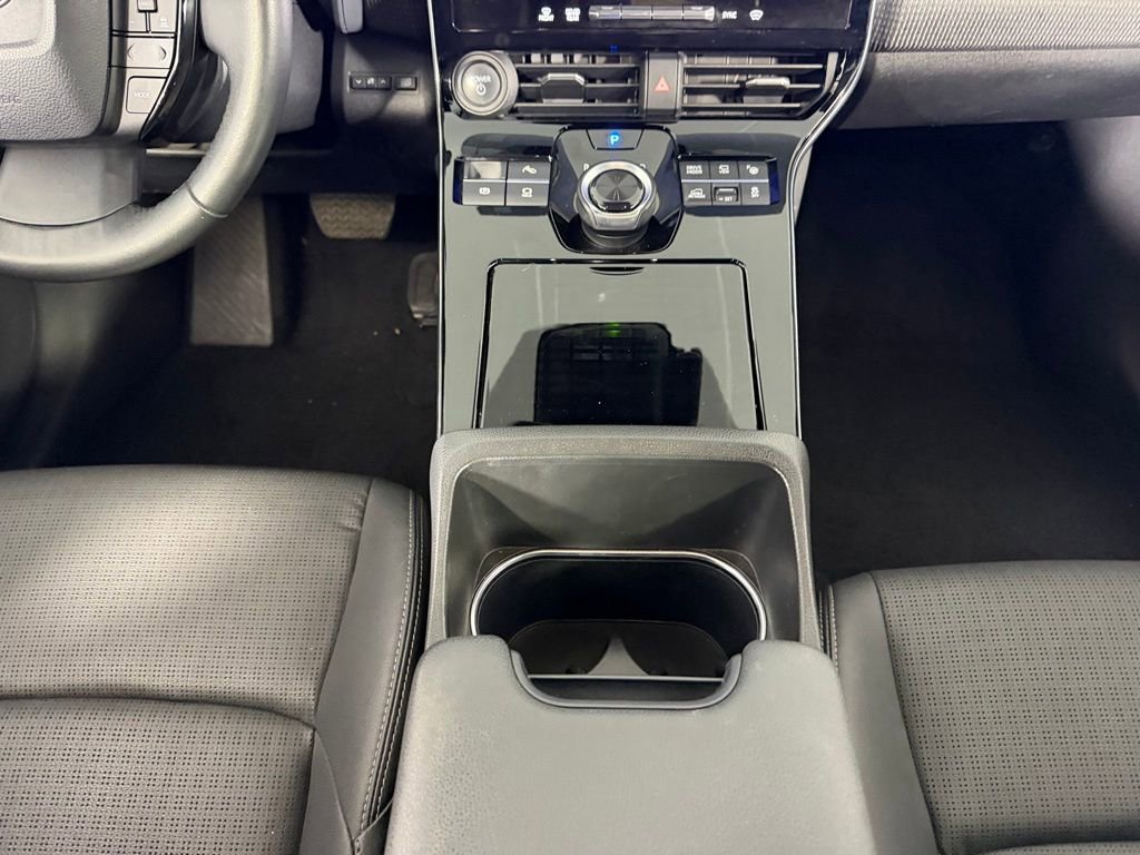 Used 2023 Subaru Solterra AWD image 17