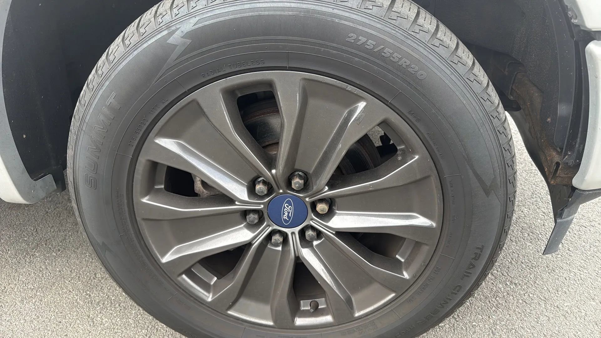 Used 2018 Ford F150 Lariat w/ Equipment Group 502A Luxury image 14