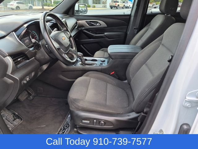 Used 2023 Chevrolet Traverse LT w/ Rear Camera Mirror Package AWD/4WD image 15