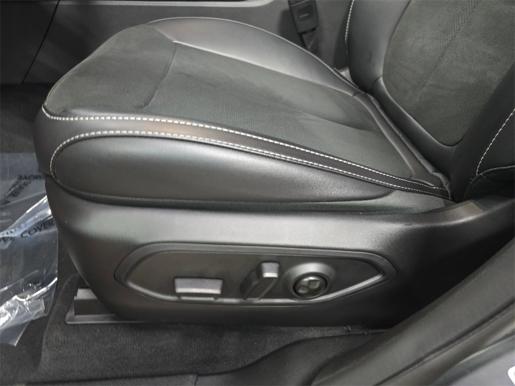 New 2026 Jeep Grand Cherokee Laredo image 29