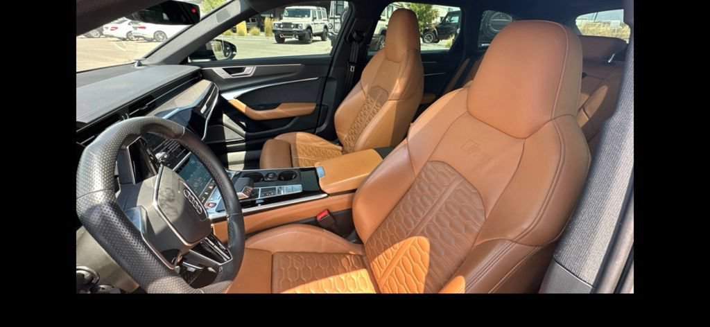 Used 2022 Audi RS 6 AWD/4WD image 14