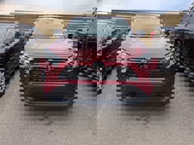 Used 2023 Toyota RAV4 LE image 6