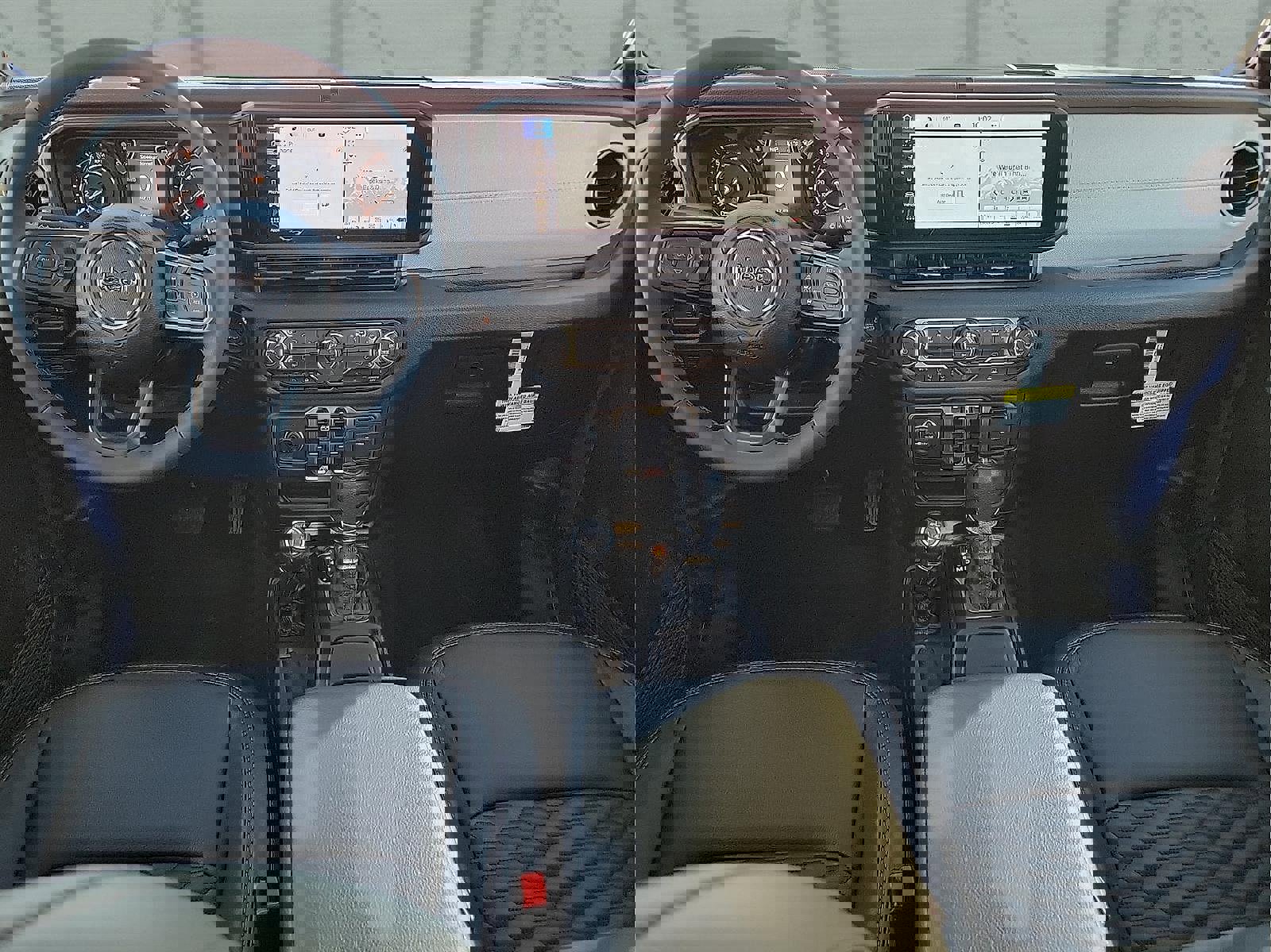 New 2025 Jeep Gladiator Sport image 17