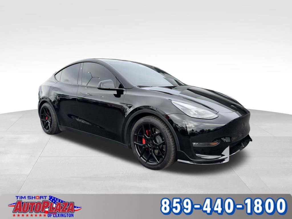 Used 2023 Tesla Model Y Performance AWD/4WD image 8
