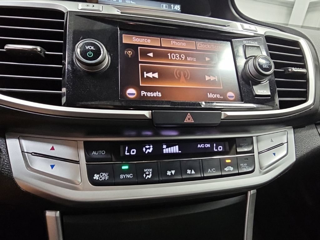 Used 2014 Honda Accord EX-L image 17