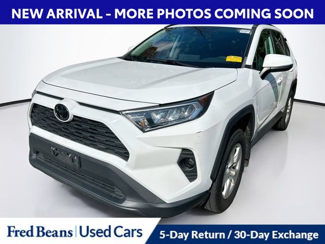 Used 2021 Toyota RAV4 XLE w/ Convenience Package AWD/4WD image 2