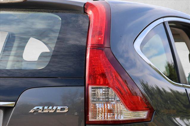 Used 2014 Honda CR-V LX image 11